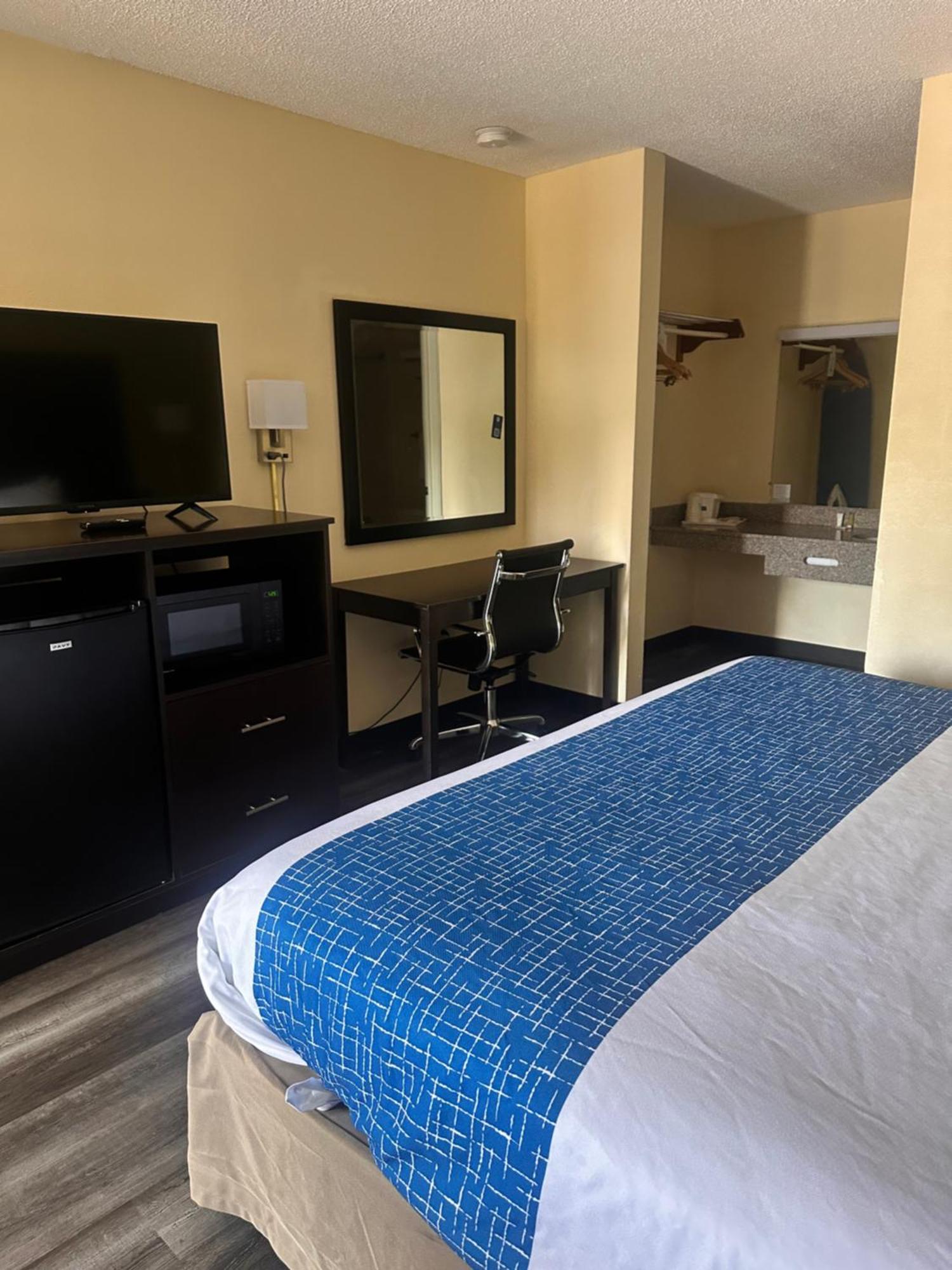 Travelodge By Wyndham Κλάρκσβιλ Εξωτερικό φωτογραφία